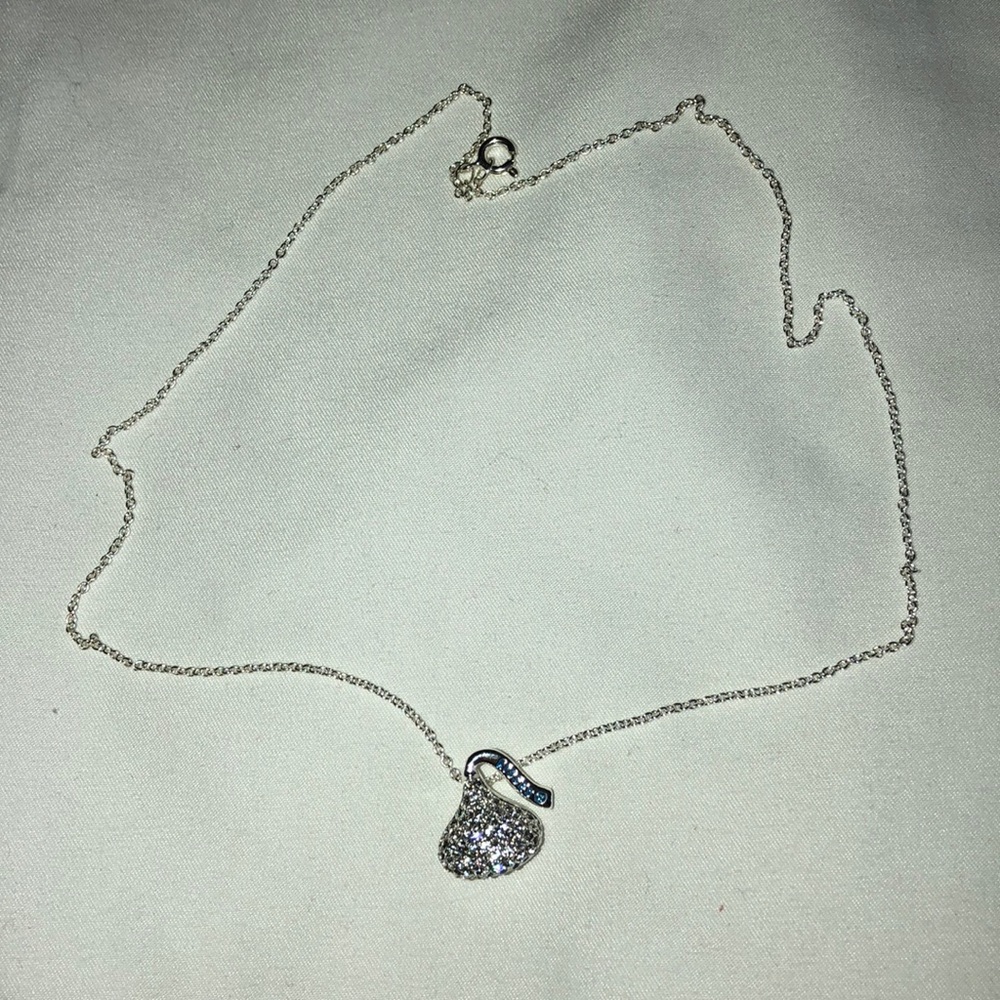 Kisses Silver Necklace